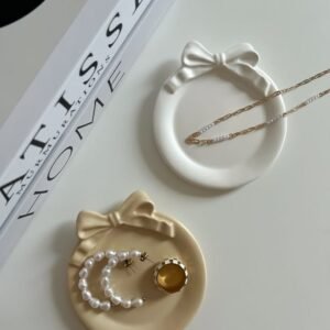 Bow Tray